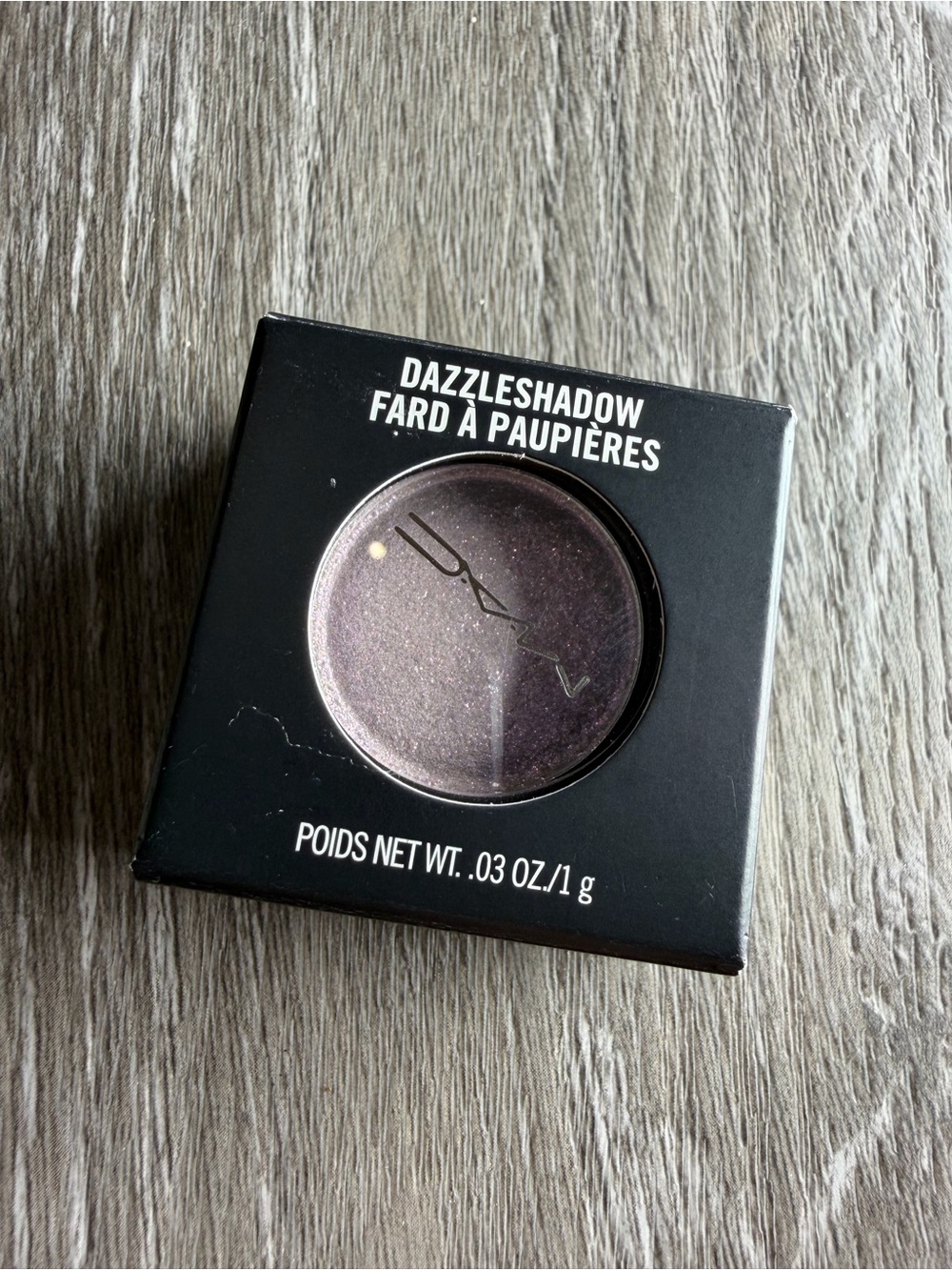 Mac Dazzleshadow in “Shine De-Light”